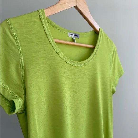 Grey & Gray Tee - Picture 3 of 5